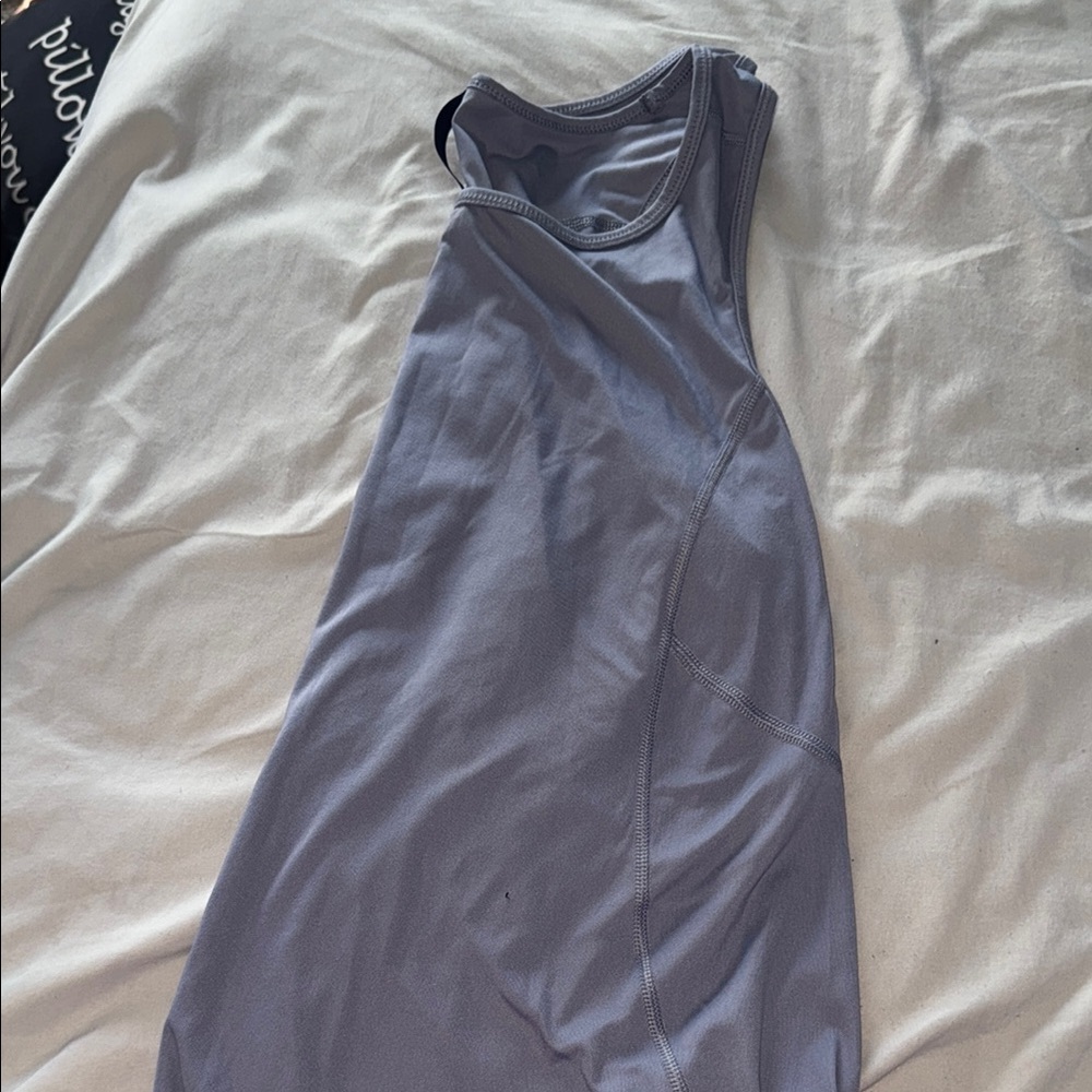 Yogalicious tank - women’s large - never worn